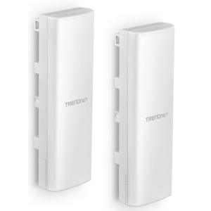 TRENDnet TEW-940APBO2K 14 dBi WiFi 6 AX1200 Outdoor PoE Preconfigured Point-to-Point Bridge Kit, PoE power adapter, 5 GHz